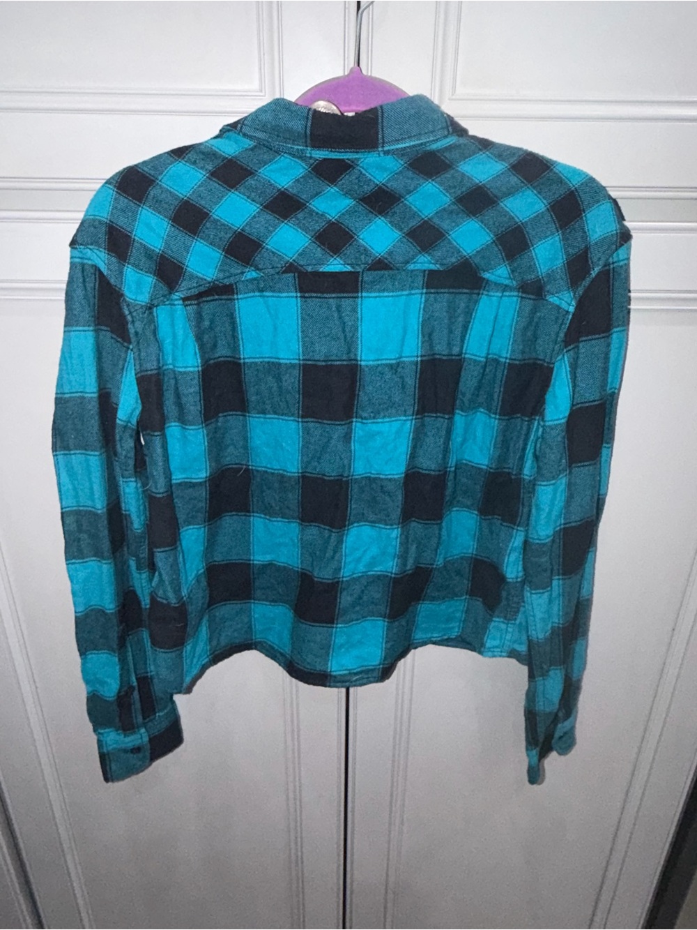 Express women’s blue/black plaid button front cropped shirt size XS NWT - Picture 5 of 6